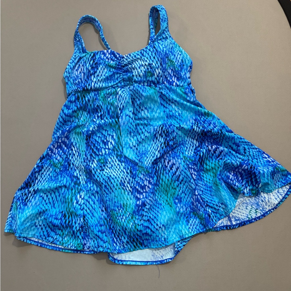 Croft and Barrow, size 10, modest swim dress with built in panty and bra